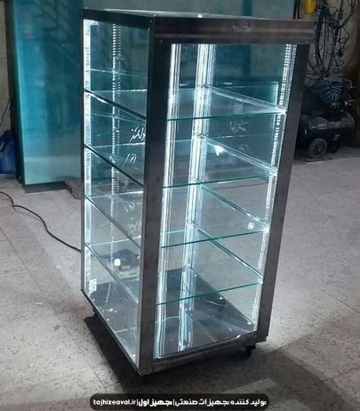 ویترین خشک پیراشکی